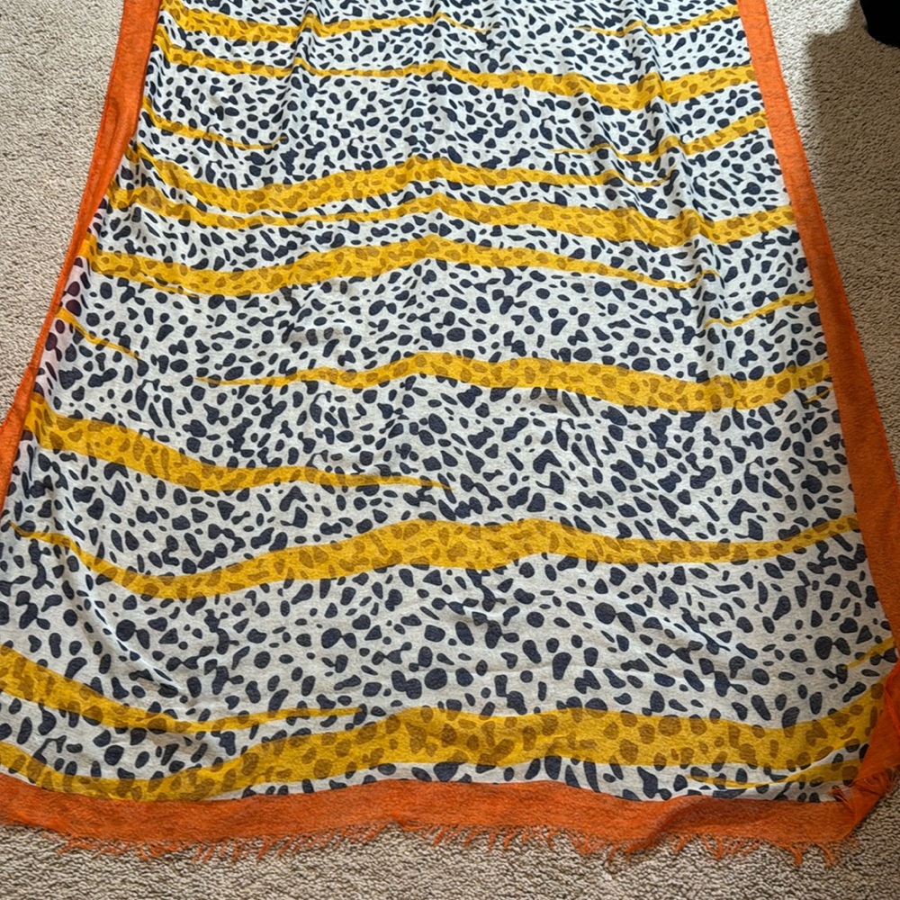 Scarf or wrap
